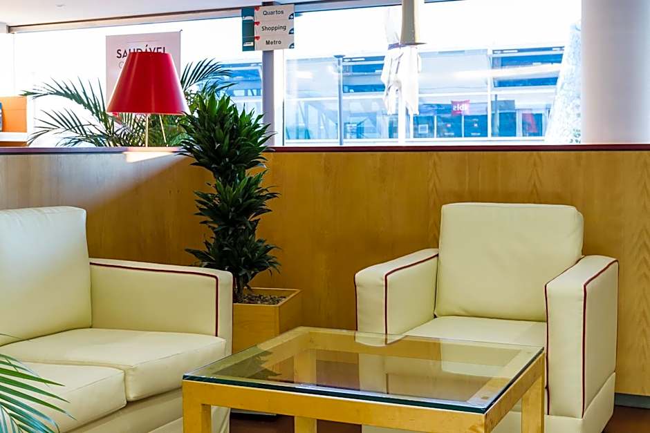 Hotel ibis Porto Sao Joao