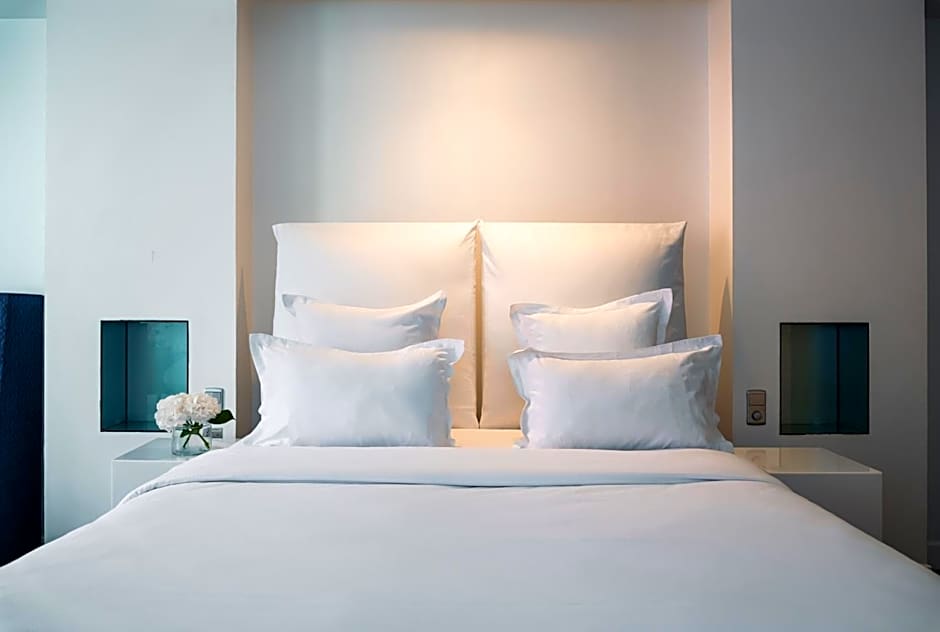 1k Hotel