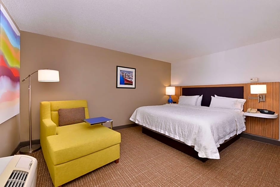 Hampton Inn By Hilton & Suites Plymouth