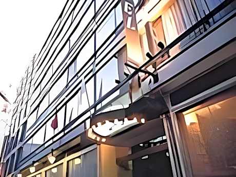 Theater Hotel