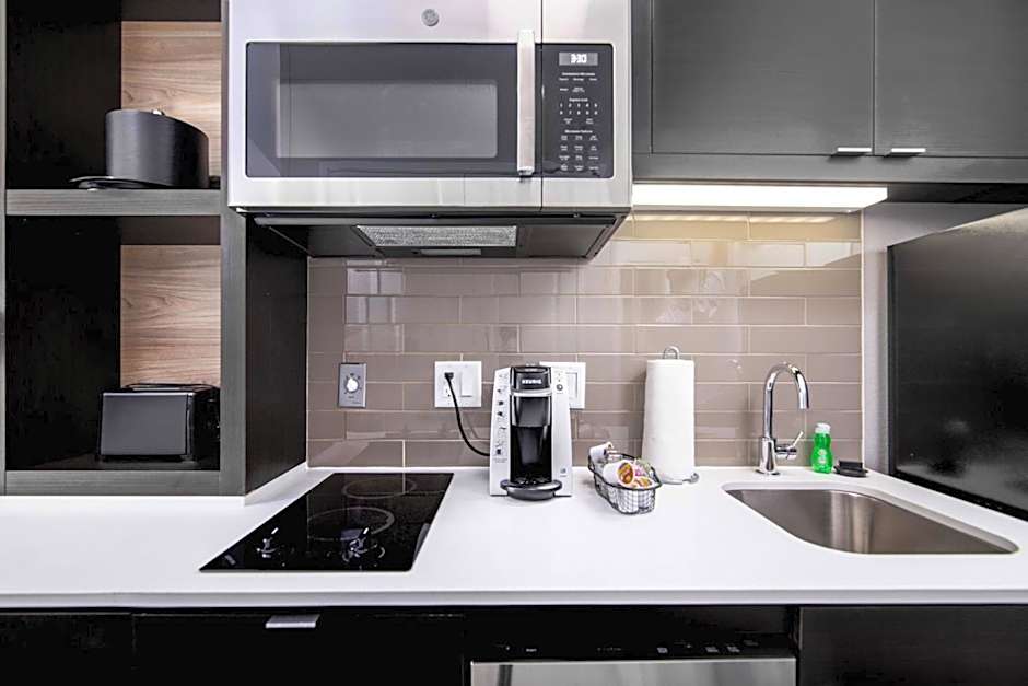 TownePlace Suites by Marriott Houston Hobby Airport