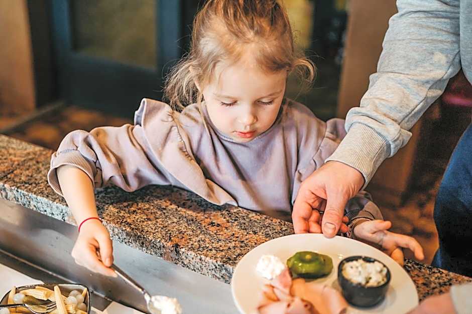 Basekamp Mountain Budget Hotel