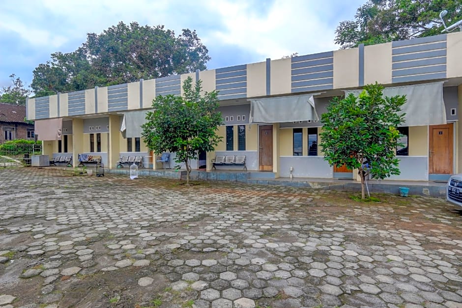 OYO Life 90159 Puri Asoka Guest House