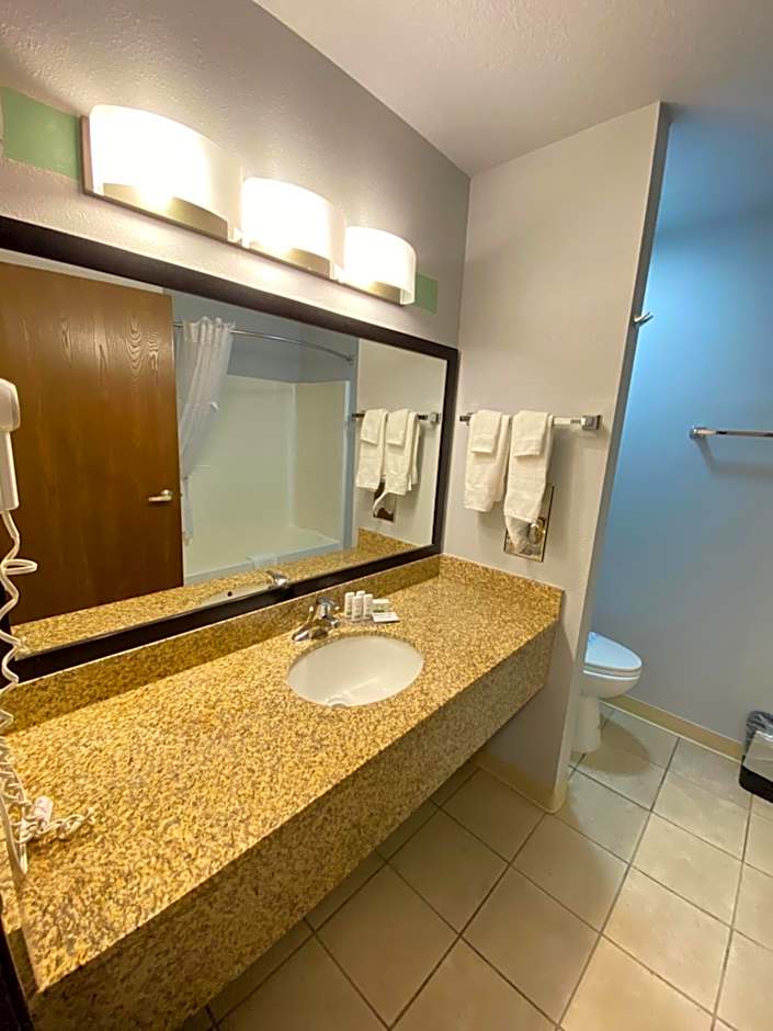 Tombstone Grand Hotel, a Baymont by Wyndham