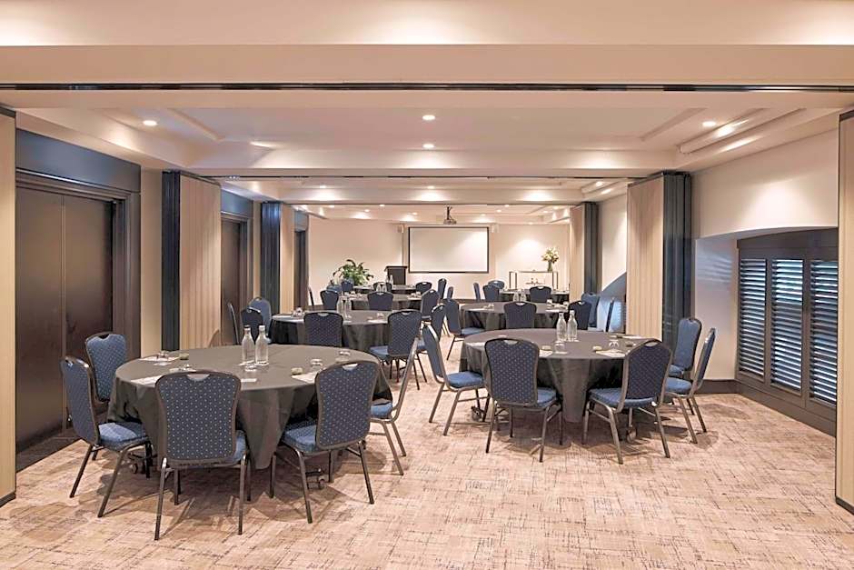 Rydges Darling Square Apartment Hotel