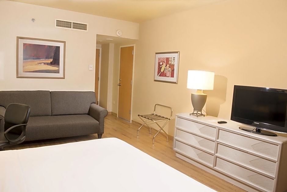Holiday Inn Express Monterrey Galerias-San Jeronimo By IHG