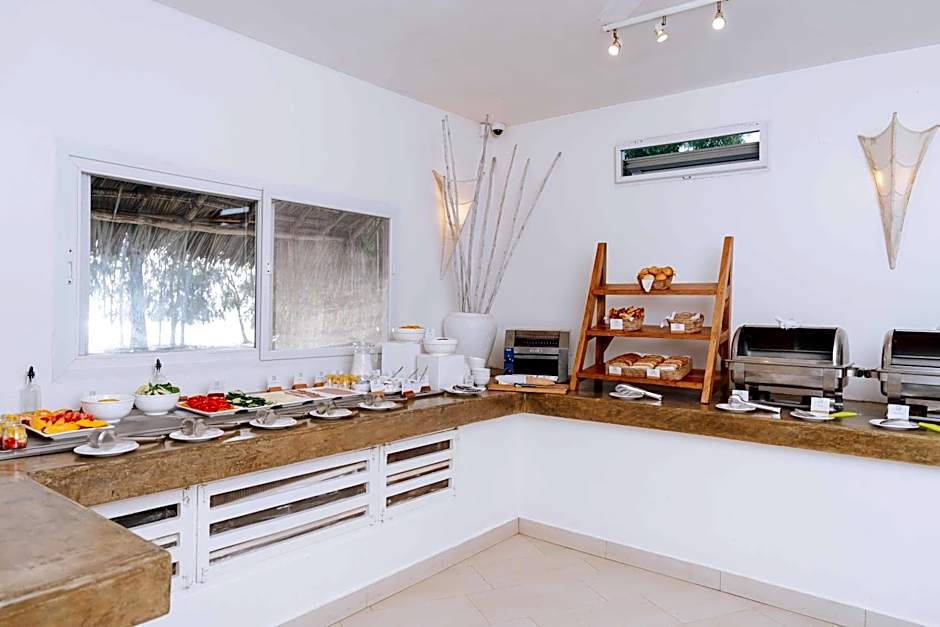 Dhow Inn Boutique Hotel