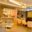 Aura One Hotel