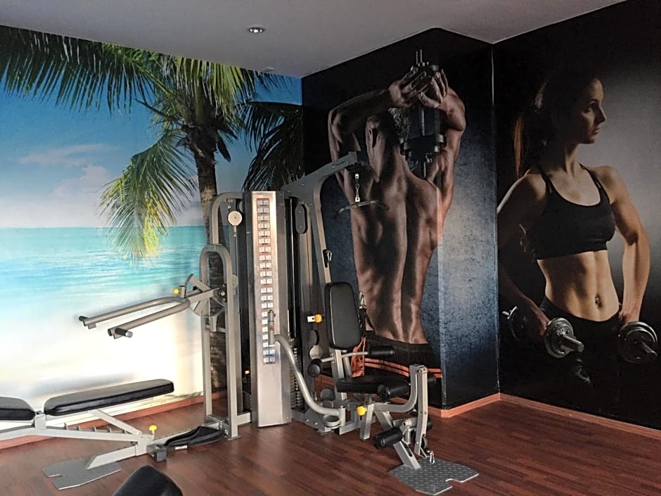 Suites Malecon Cancun