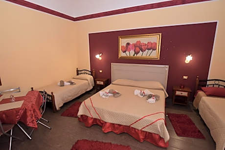 Quadruple Room with Balcony