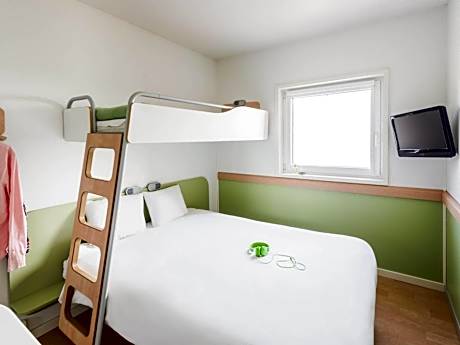 Triple Room with One Double Bed and One Bunk Bed