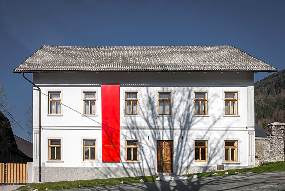 Design Rooms Pr' Gavedarjo