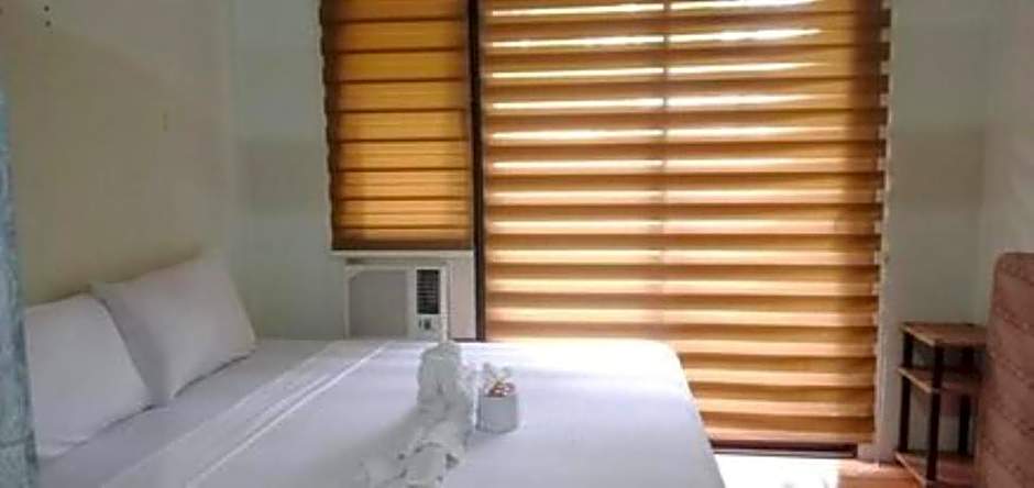 ONE OASIS B2 back of SM MALL free pool wifi