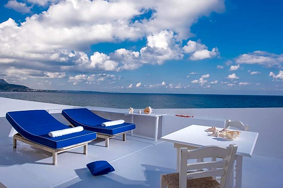 Parthenis Beach, Suites by the Sea