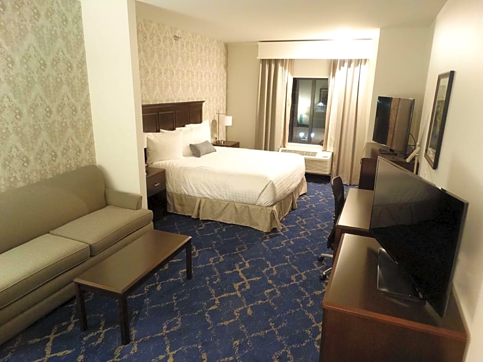 Best Western Plus New Richmond Inn & Suites