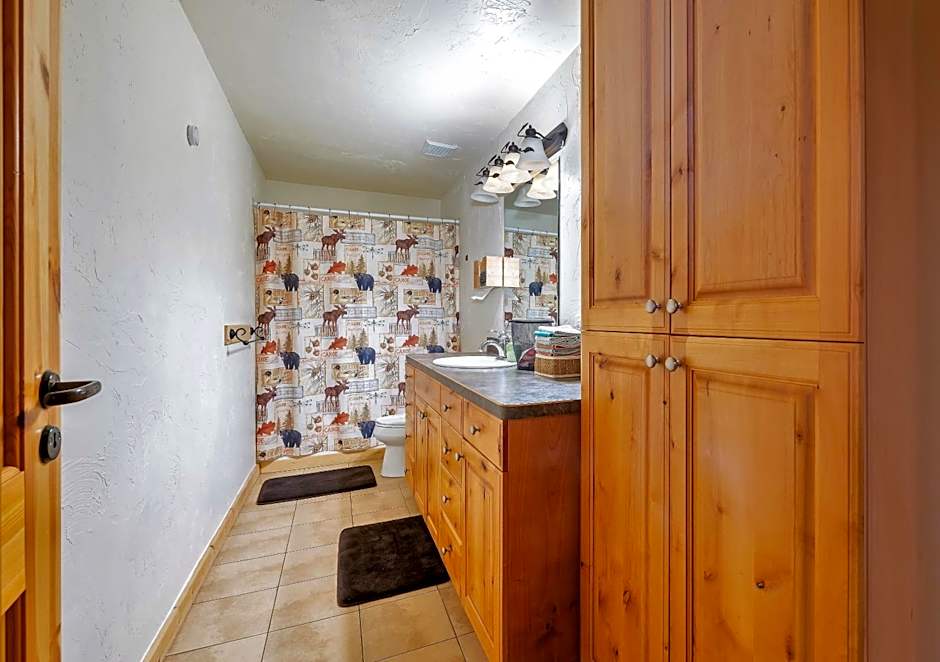 The Hideaway Hostel