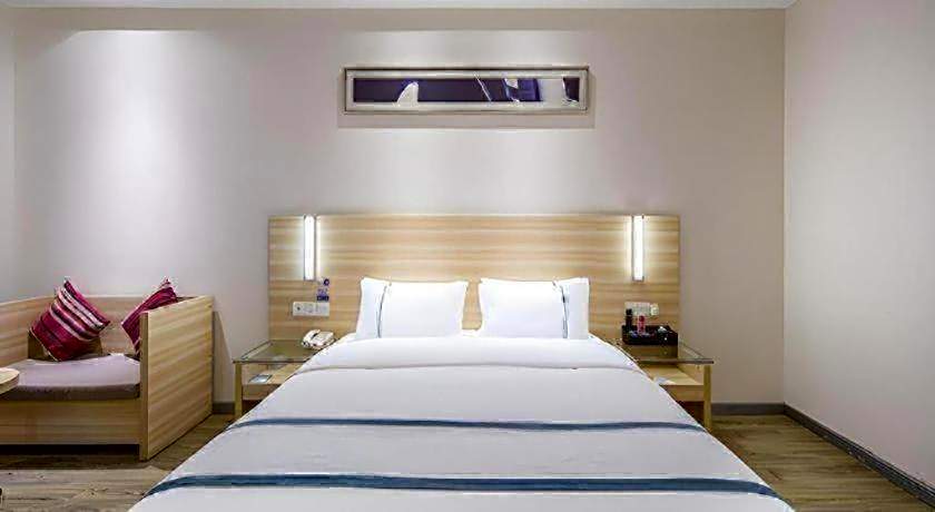 City Comfort Inn Zhuhai Fisher Girl Qinglv Road Seaside Swimming Field