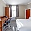 Uno Thames Hotel