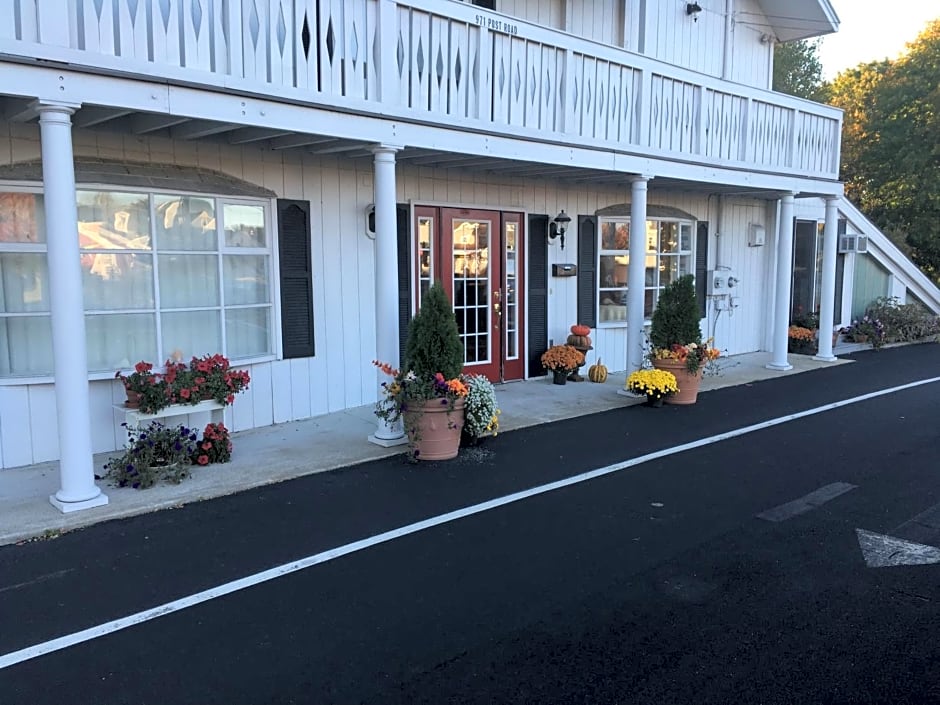 The Beach Rose Inn