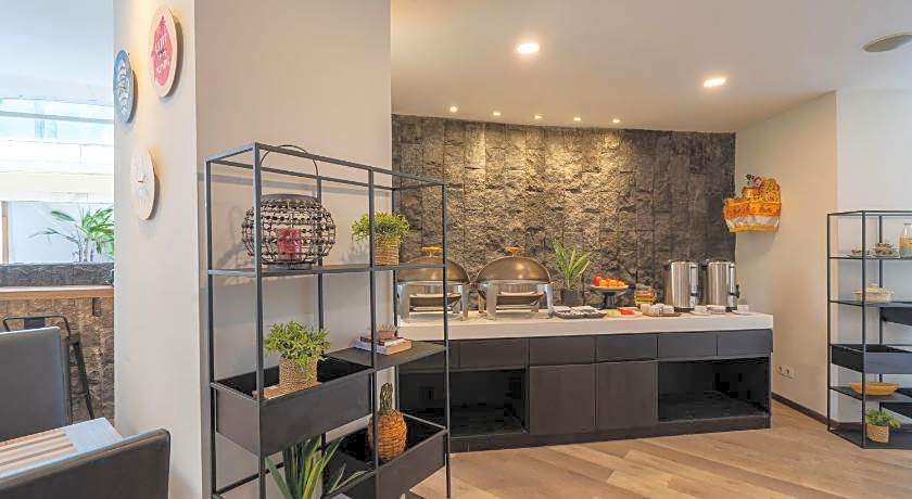 Everyday Hotel Kuta Central