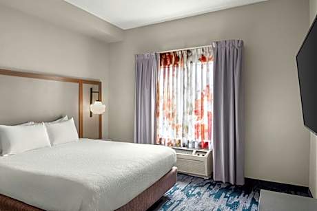 King Room with Sofa Bed