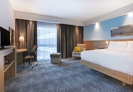 Family Connecting Rooms