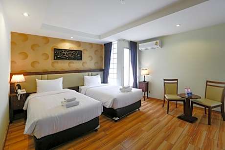 Deluxe Double or Twin Room