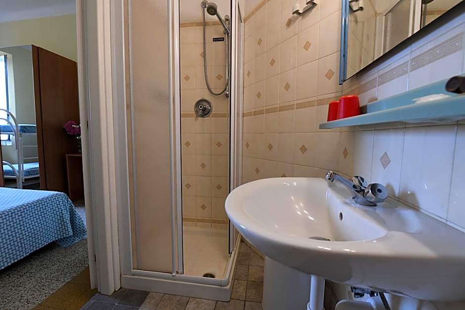 Hotel Villa Maria & Apartment