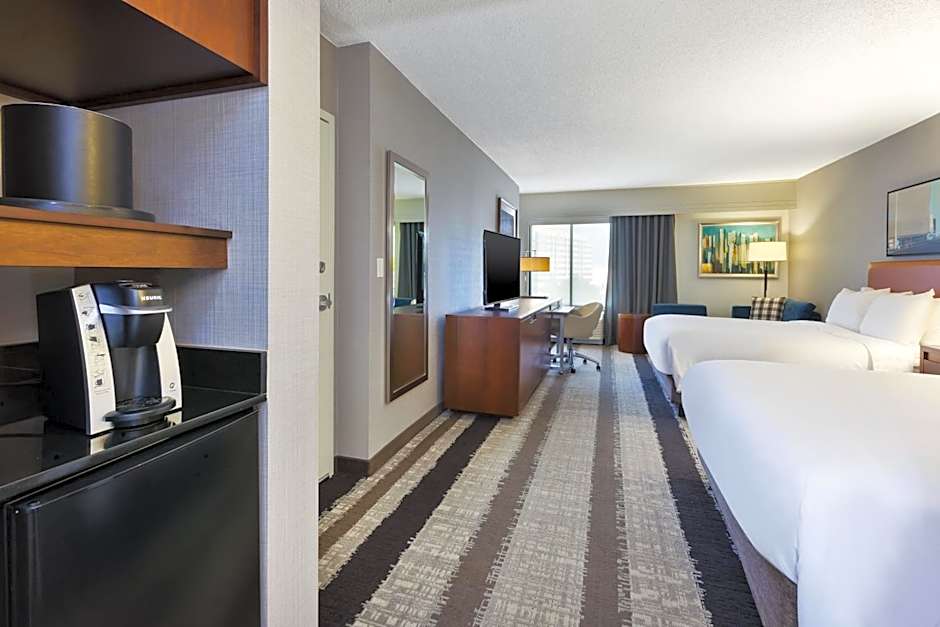 Crowne Plaza Dulles Airport By IHG