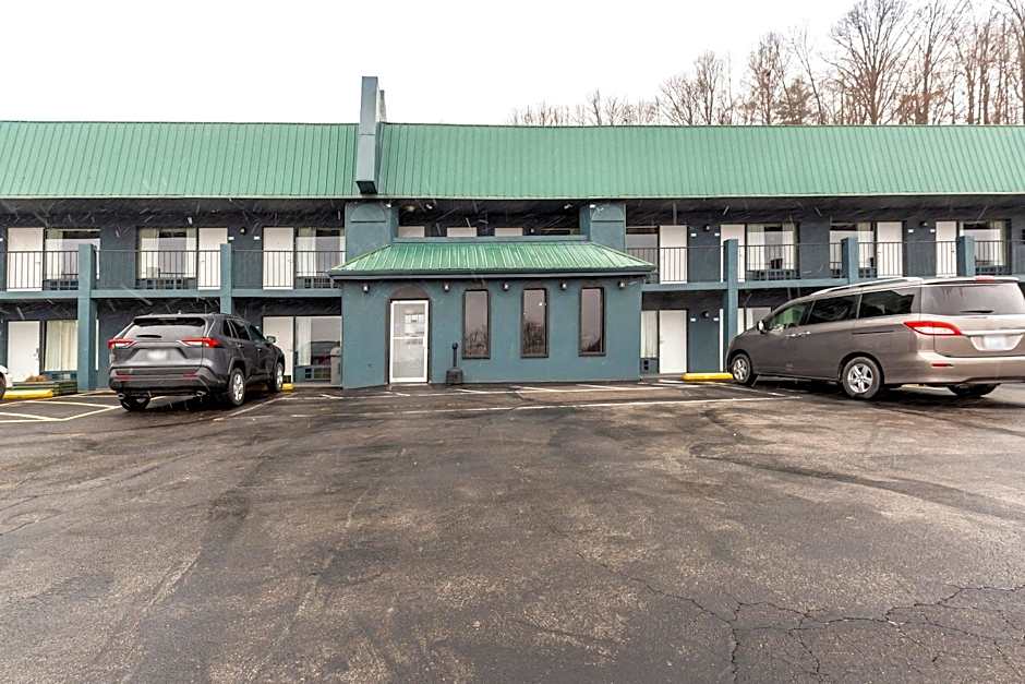 OYO Hotel Mt. Vernon - Renfro Valley/I-75