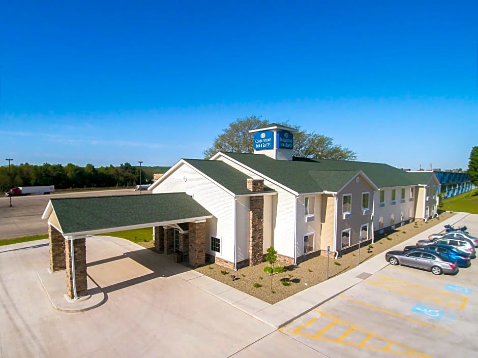 Cobblestone Inn & Suites - Corry