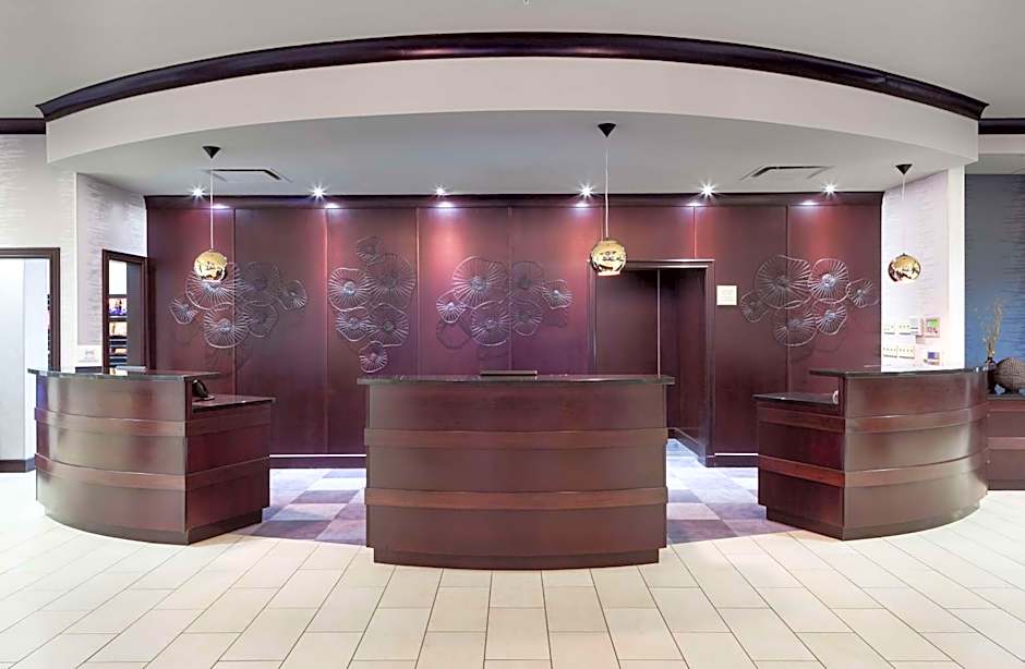 Embassy Suites By Hilton Tampa - Brandon