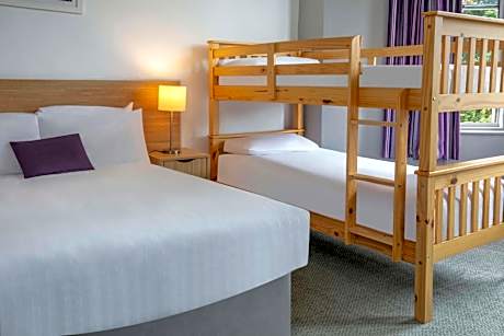 Family Room with One Double Bed and One Single Bunk Bed - Non-Smoking