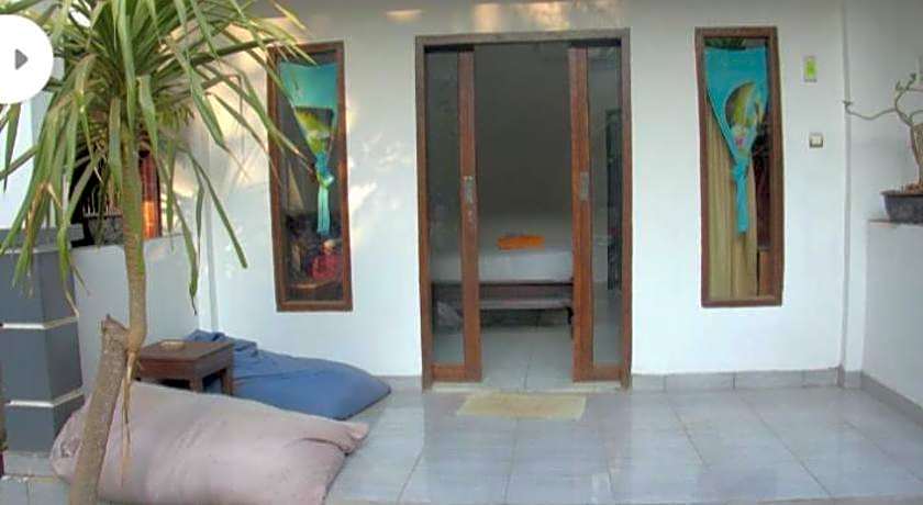 Bukit Garden Gili Trawangan RedPartner