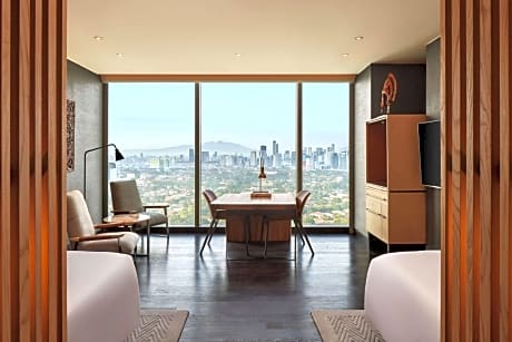 Twin Room with Skyline View