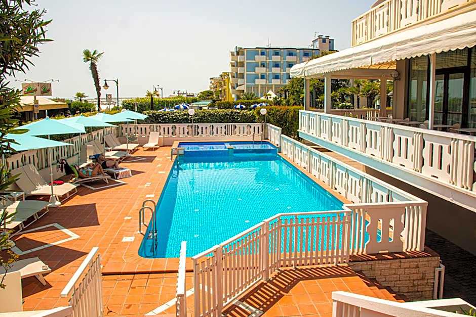 Hotel Savoy