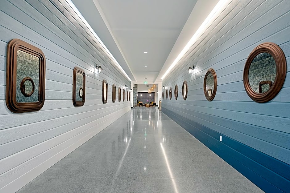 Hotel Indigo Everett - Waterfront Place By IHG