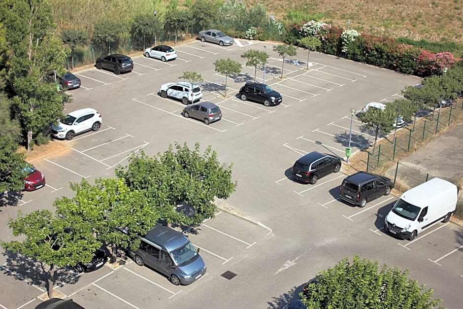 ibis Marseille Provence Aeroport