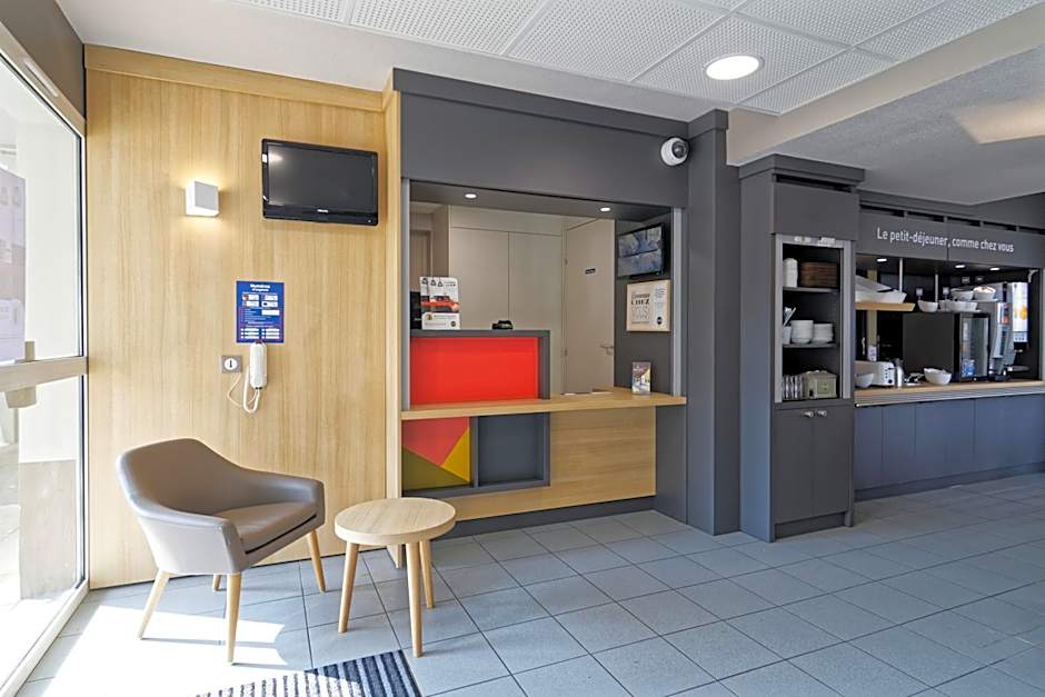 B&B HOTEL CHATEAUROUX Aéroport