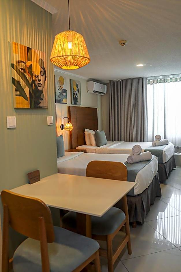 Majestic City Suites & Beach Hotel