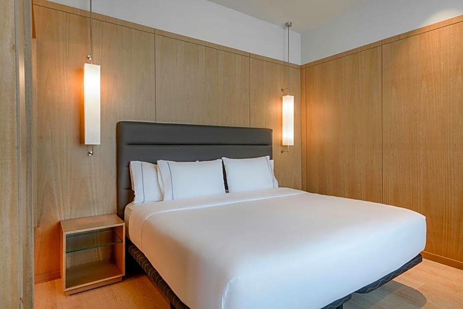 AC Hotel by Marriott Diagonal L´Illa