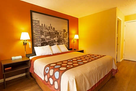 King Room - Non-Smoking