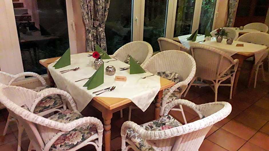 Hotel Rosengarten Leipzig-Naunhof