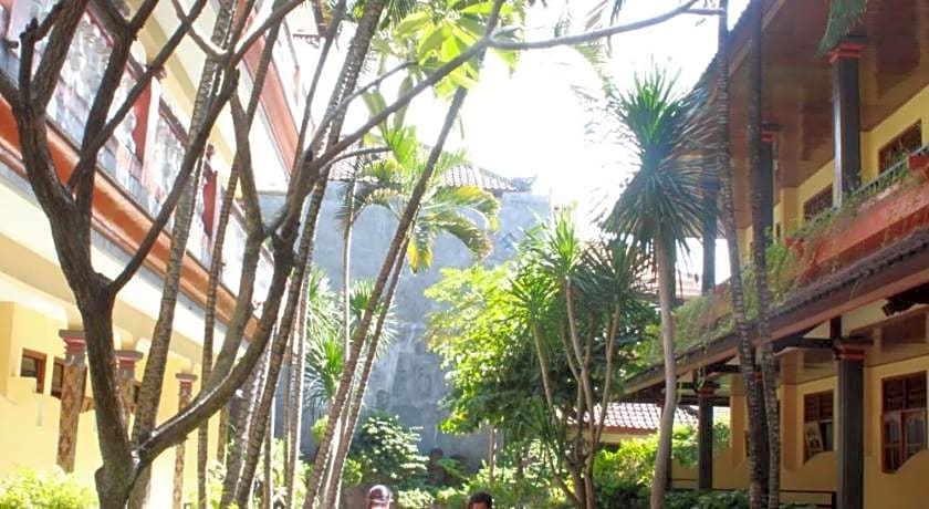 Gora Beach Inn
