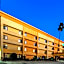 La Quinta Inn & Suites by Wyndham Houston Baytown East