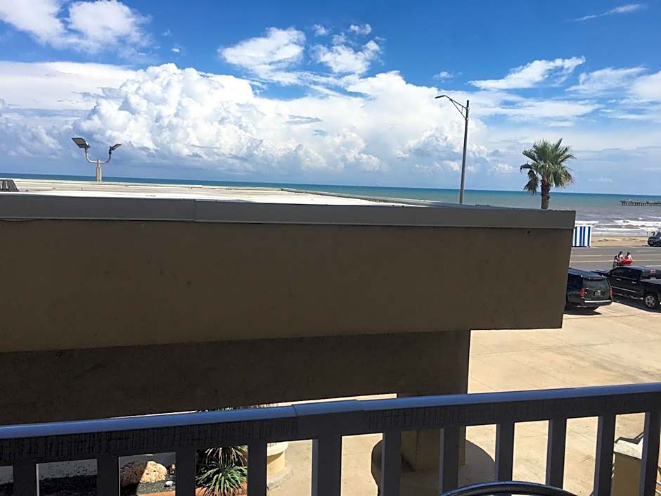 Best Western Plus Galveston Suites