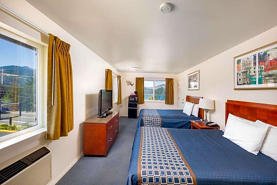 Riverview Lodge