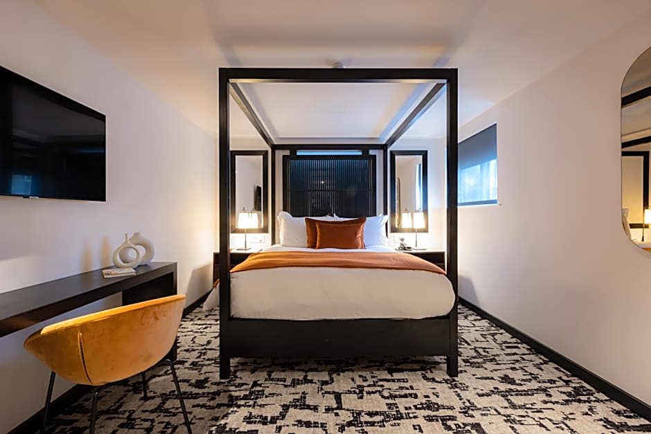 La Suite West - Hyde Park