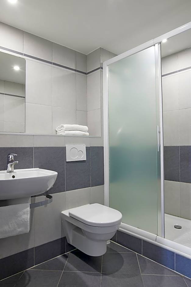 Hotel-Restaurant Isidore Nice Ouest