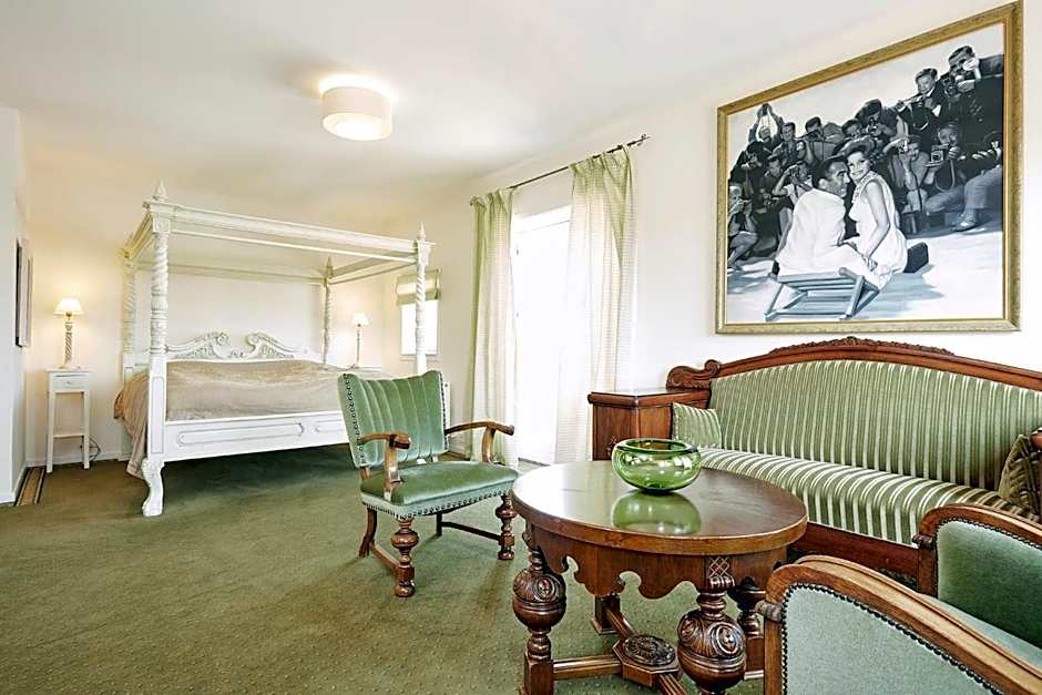 Montra Odder Parkhotel